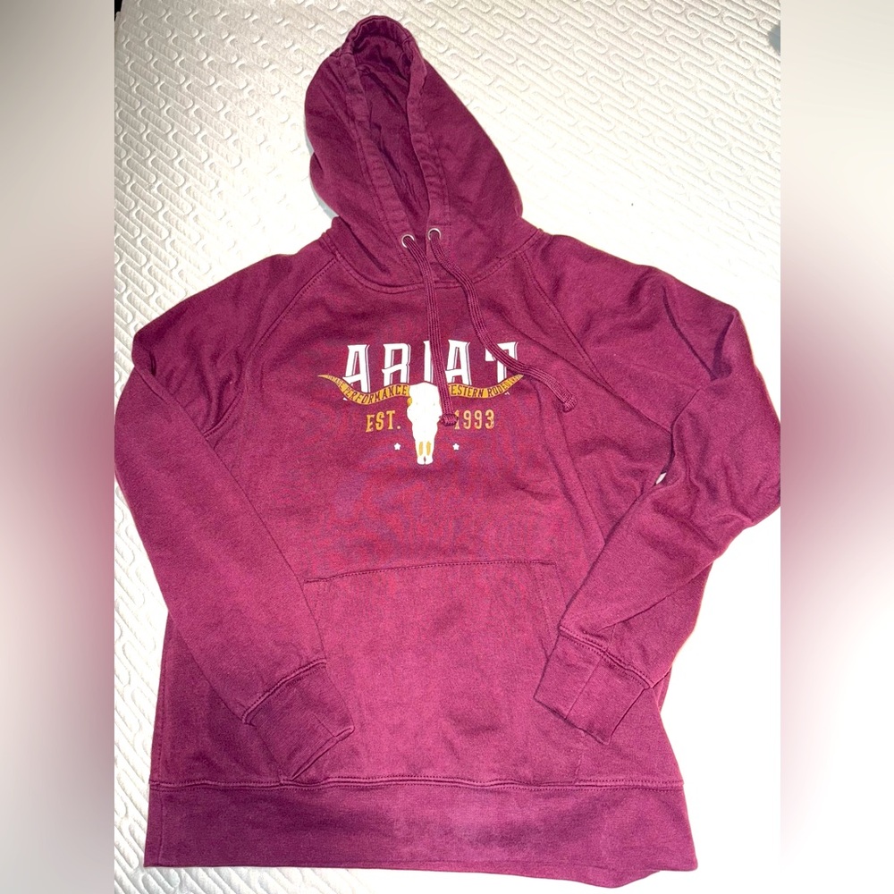 Ariat maroon hoodie